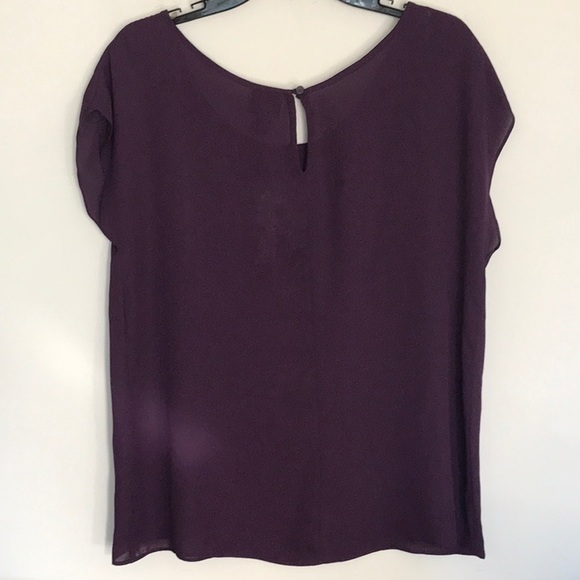 Beautiful purple semi sheer dressy top. Size L NWT - Picture 3 of 5